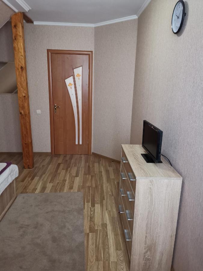 Номер В Приватному Будинку 莫申 外观 照片